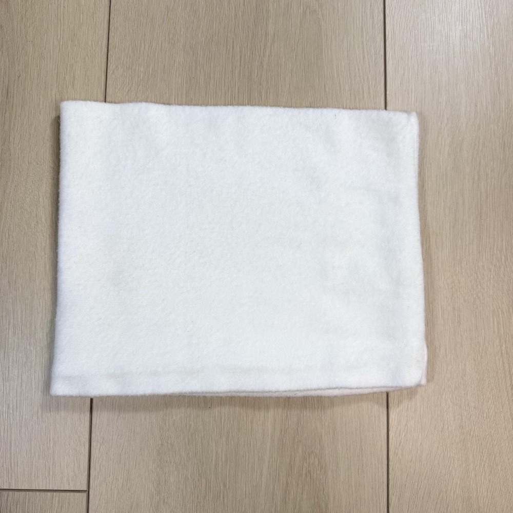 Vintage Eurdimi White Fleece Neck Warmer Gaiter Made in Canada Unisex Acrylic